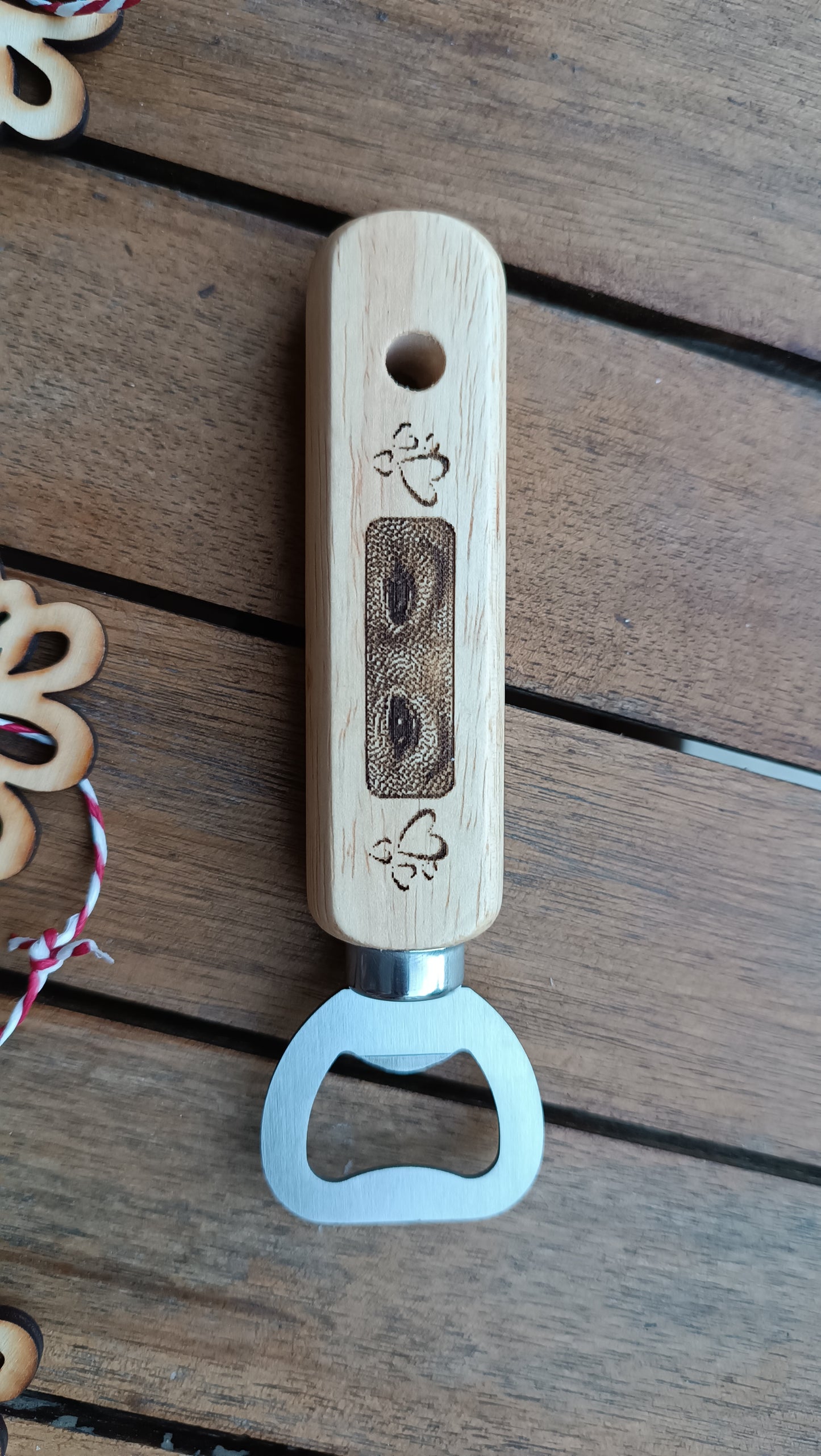 Décapsuleur à main